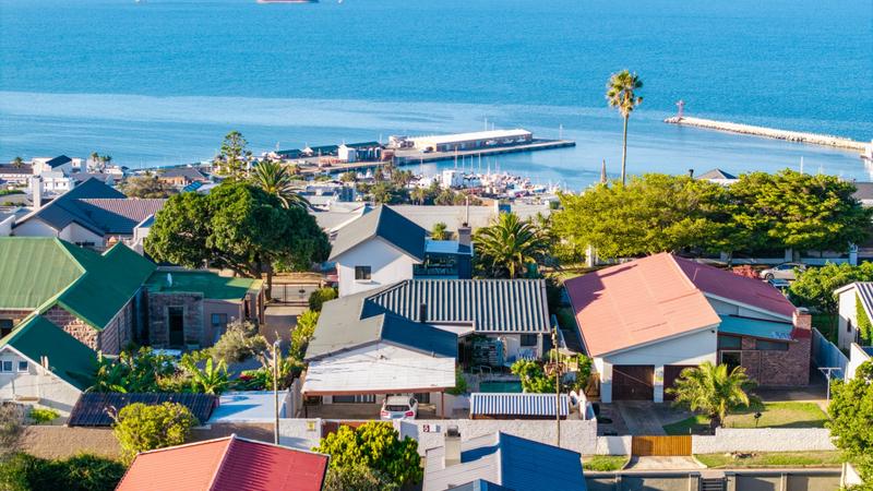 4 Bedroom Property for Sale in Linkside Western Cape